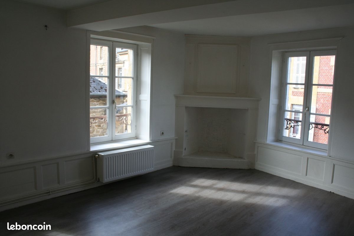 Appartement à louer, 100m², Charleville-Mézières