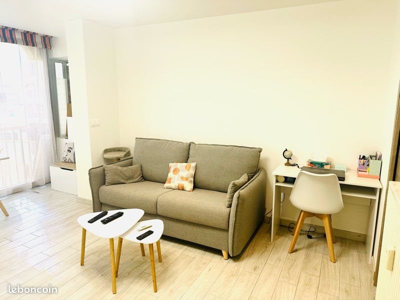 Appartement à louer, 24m², Mandelieu-la-Napoule