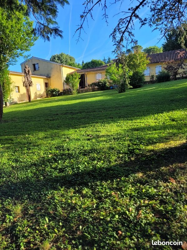 Maison à vendre, 220m², Auch