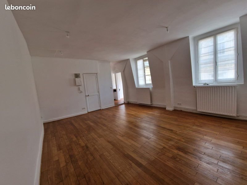 Appartement à louer, 43m², Orléans