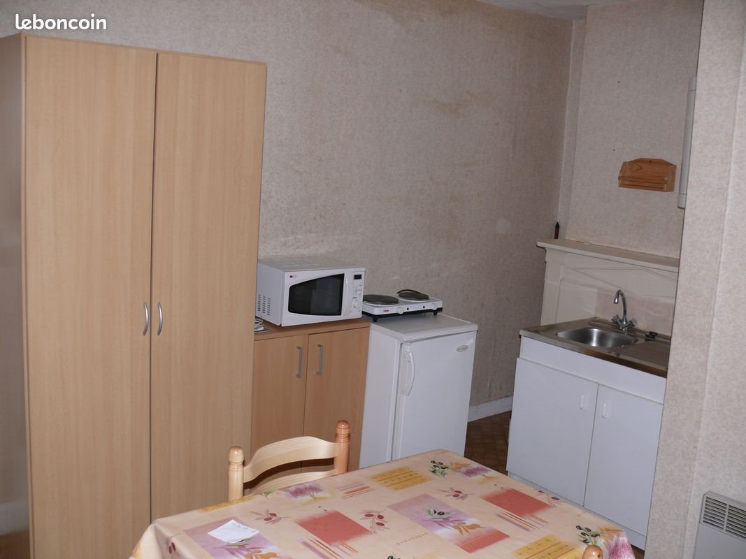 Appartement à louer, 16m², Saint-Hilaire-du-Harcouët