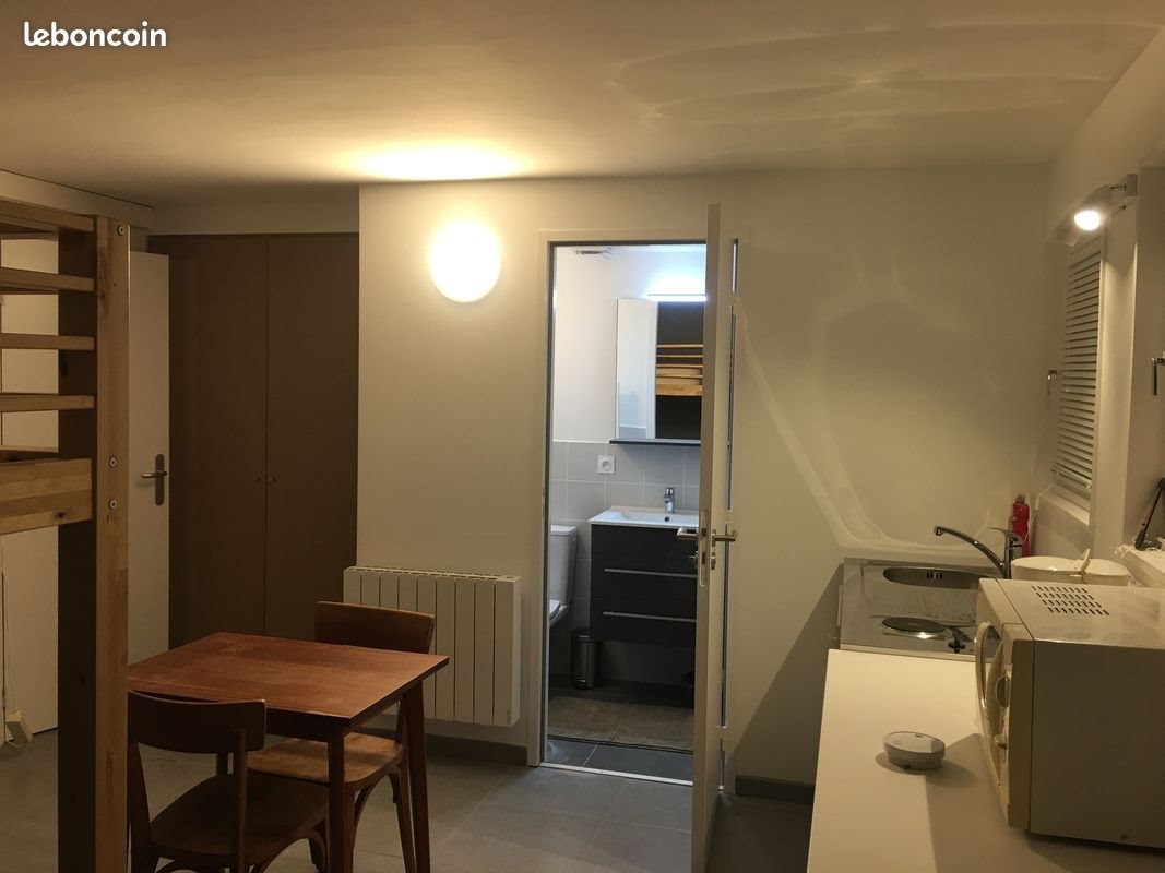 Appartement à louer, 19m², Saint-Egrève