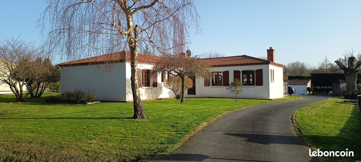 Maison à vendre, 122m², Nesmy