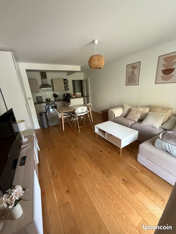 Appartement à louer, 63m², Versailles