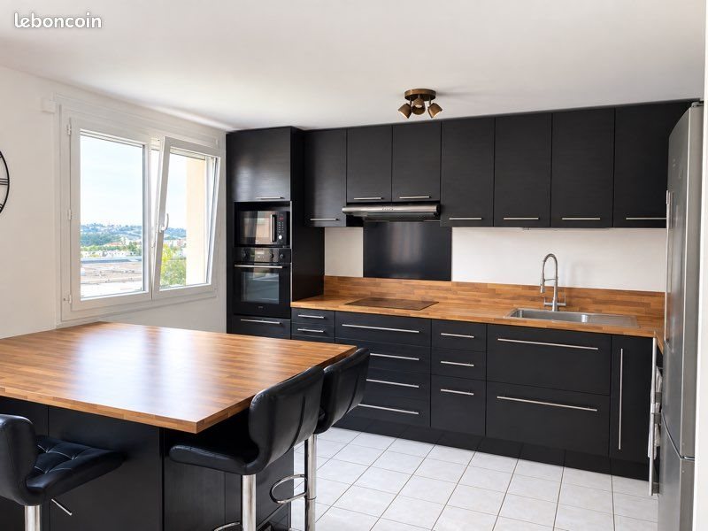 Appartement à louer, 72m², Sorbiers