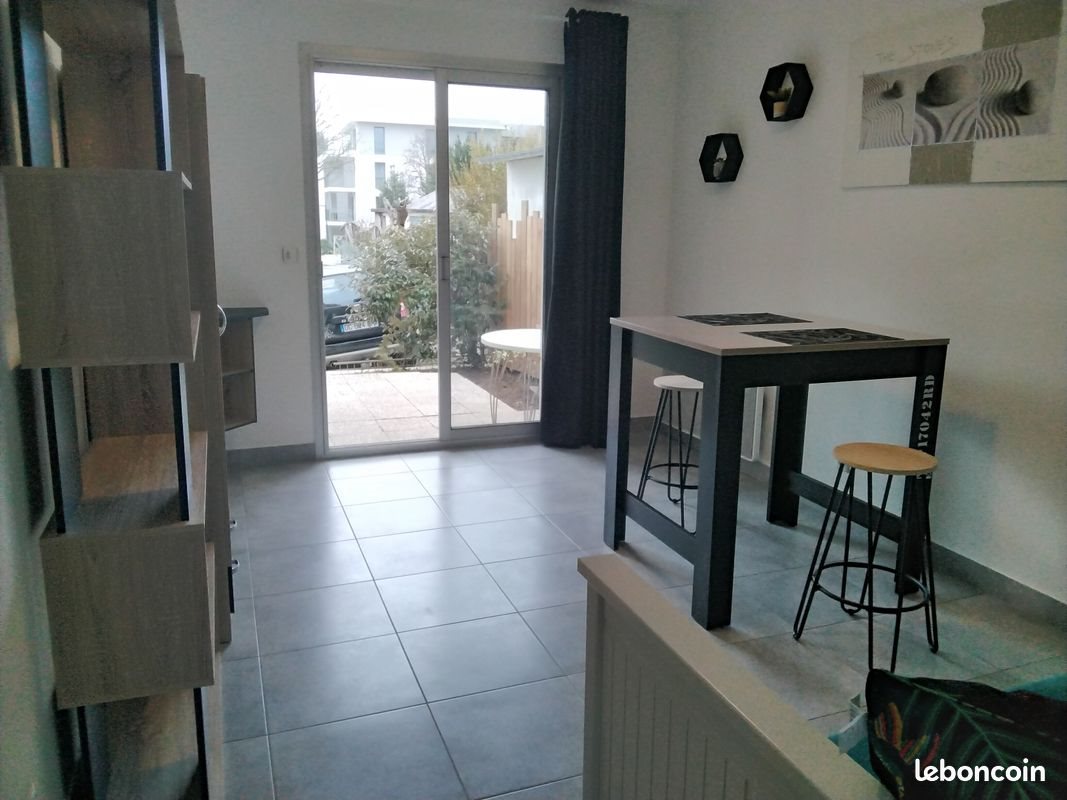 Appartement à louer, 21m², Saint-Nazaire