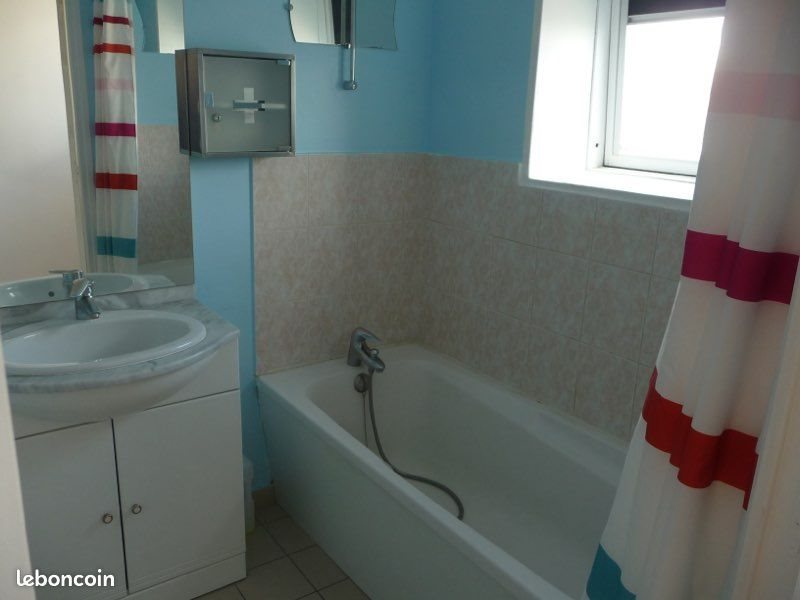 Appartement à louer, 40m², Templemars