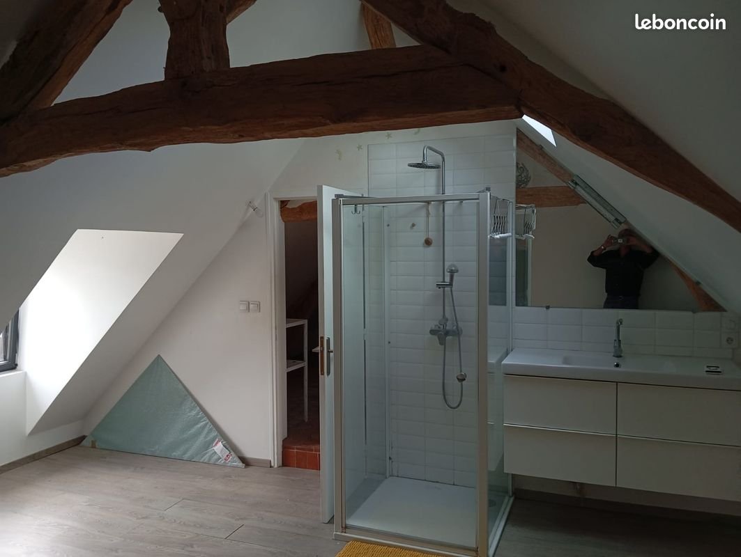 Appartement à louer, 120m², Trie-Château