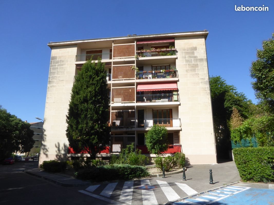 Appartement à louer, 82m², Aix-en-Provence