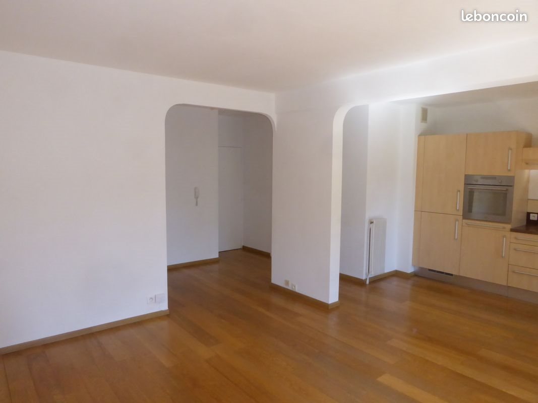 Appartement à louer, 82m², Aix-en-Provence
