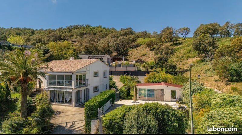 Maison à vendre, 160m², Roquebrune-sur-Argens