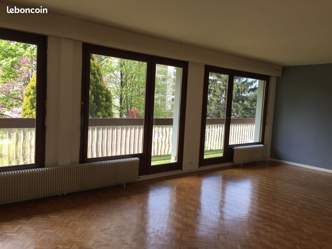 Appartement à louer, 132m², Saint-Egrève
