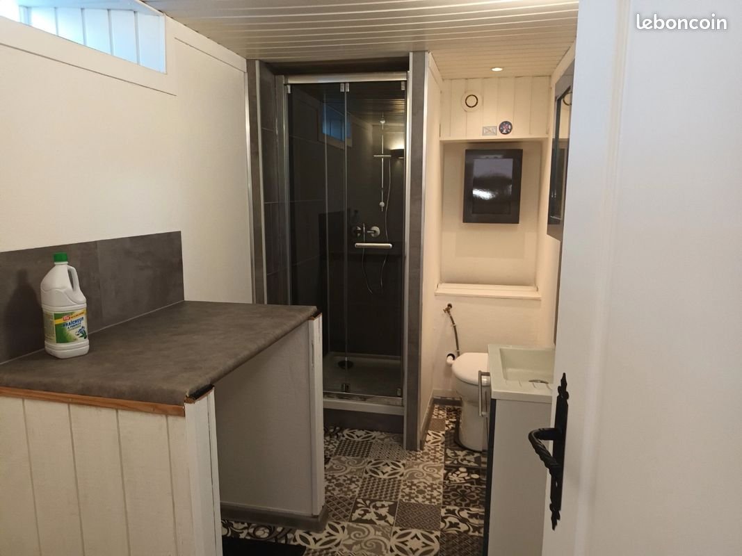 Appartement à louer, 60m², Montreux-Vieux