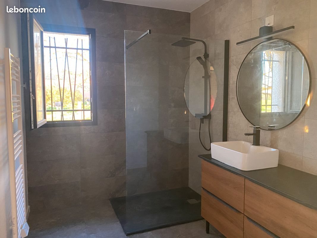 Maison à louer, 95m², Montjoire