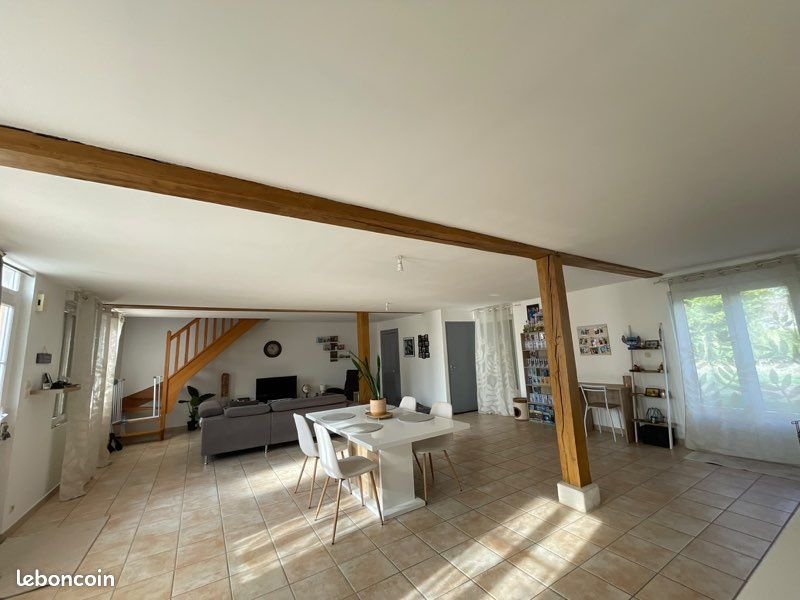 Maison à louer, 150m², Charmont-sous-Barbuise