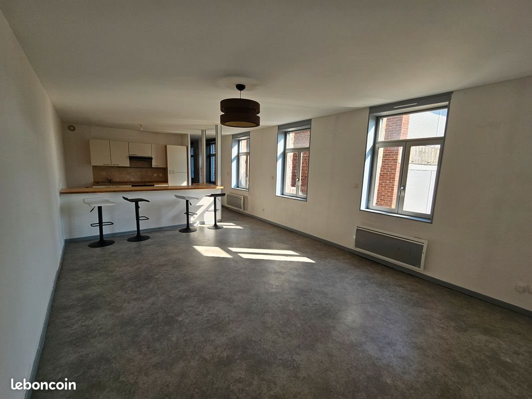 Appartement à louer, 75m², Marchiennes