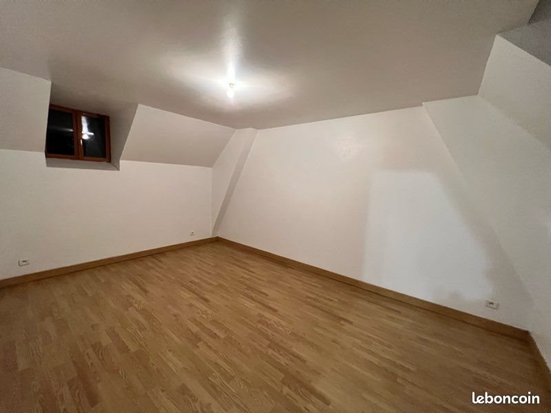 Maison à louer, 73m², Pont-Sainte-Maxence