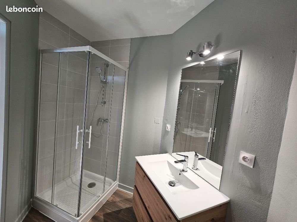 Appartement à louer, 29m², Angoulême