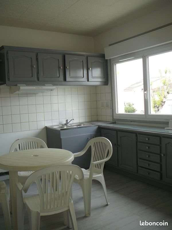 Maison à louer, 148m², Montendre