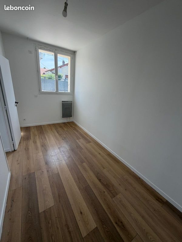 Appartement à louer, 28m², Draveil