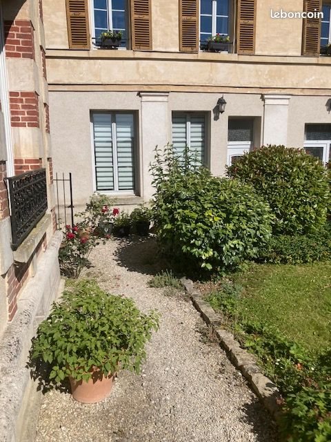 Appartement à louer, 48m², Dhuisy