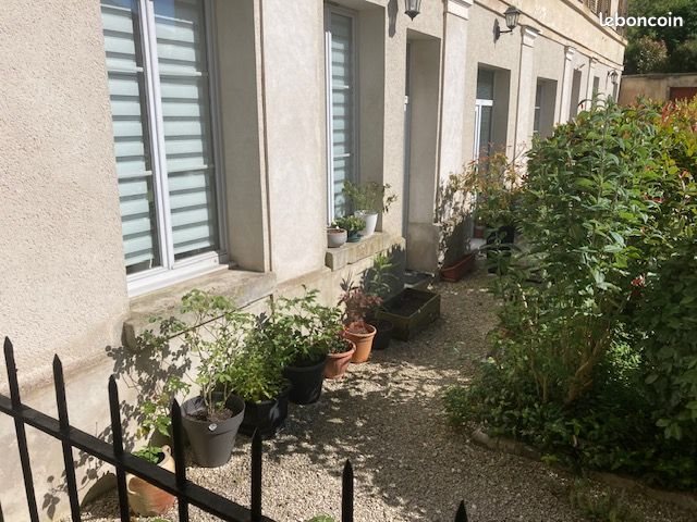 Appartement à louer, 48m², Dhuisy