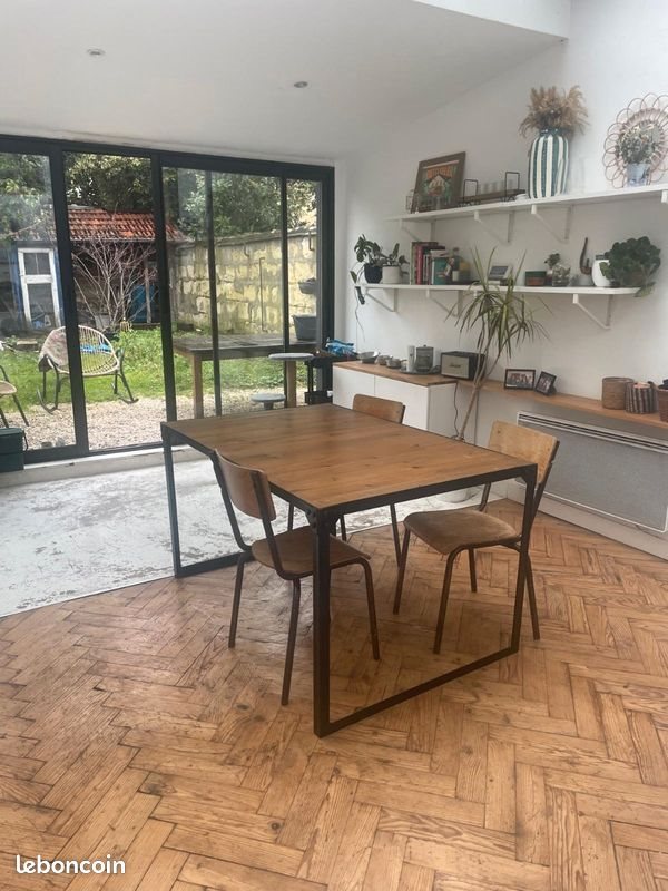 Appartement à louer, 69m², Bordeaux