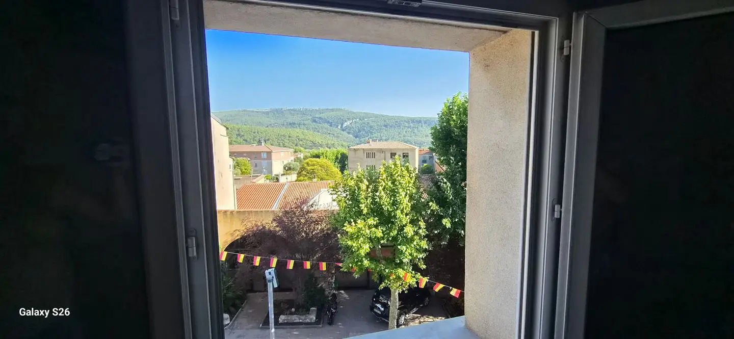 Appartement à vendre, 55m², Cuges-les-Pins