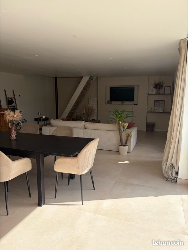 Maison à vendre, 200m², Cezay