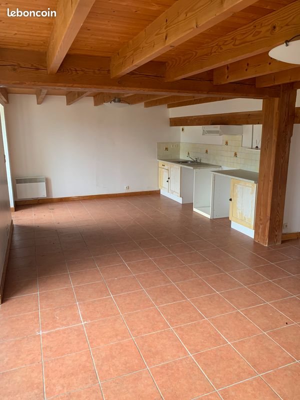 Maison à louer, 50m², Gémozac