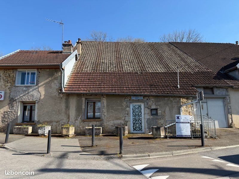 Maison à vendre, 324m², Avanne-Aveney