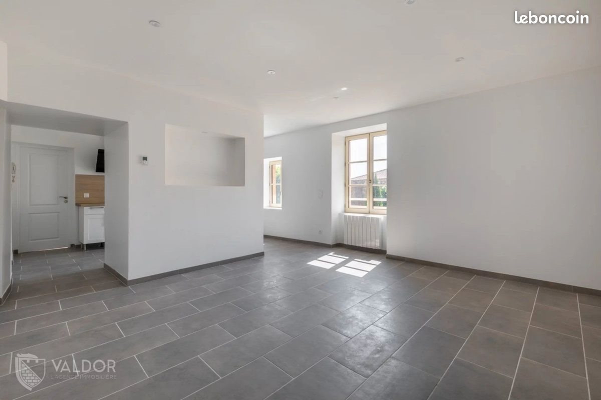 Appartement à louer, 85m², Villefranche-sur-Saône