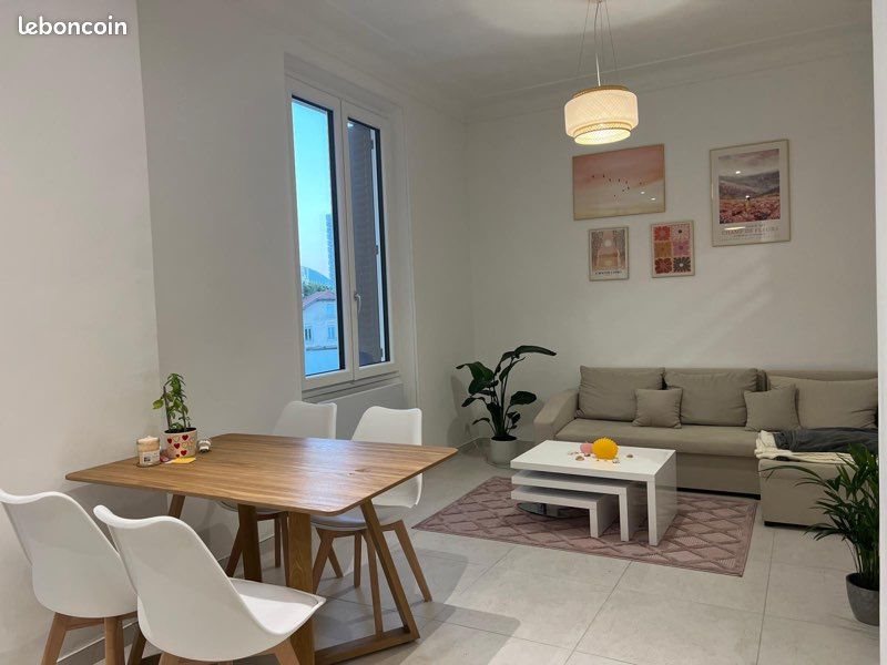 Appartement à vendre, 53m², Grenoble