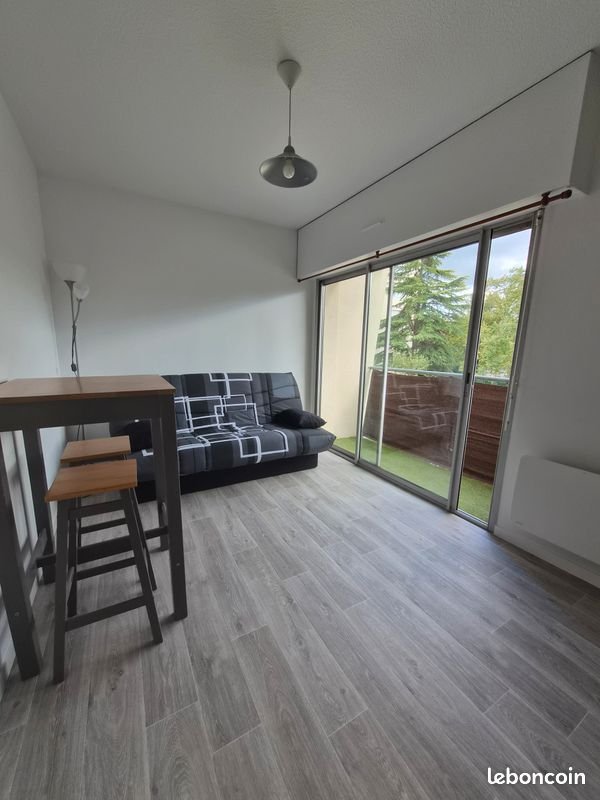 Appartement à louer, 19m², Poitiers