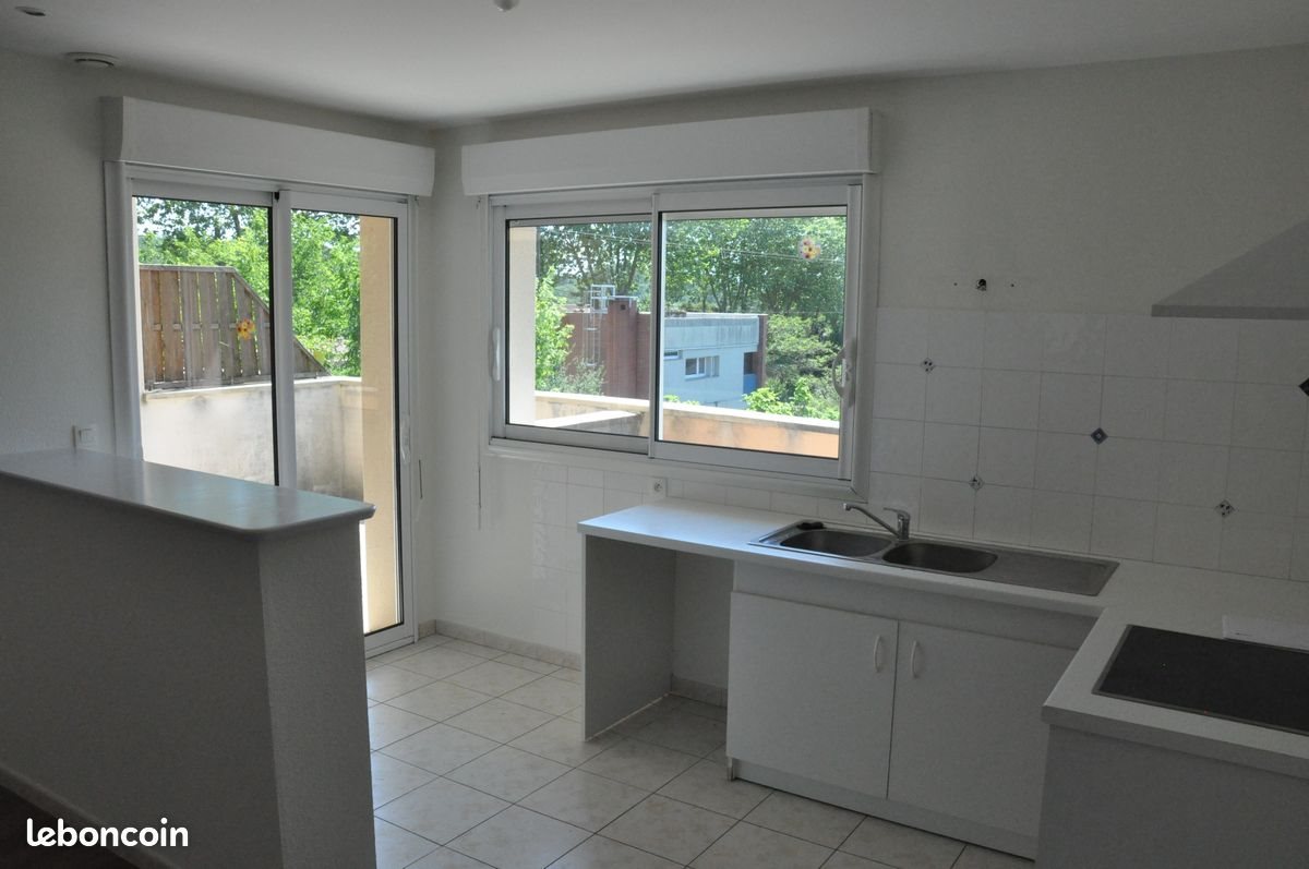 Appartement à louer, 84m², Aurignac