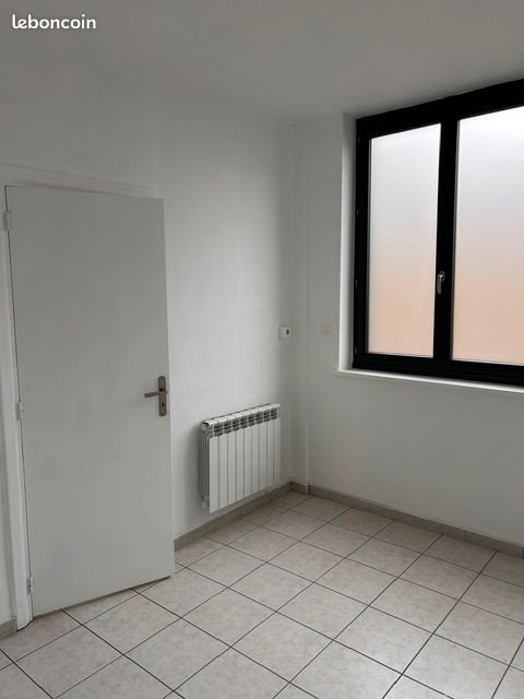 Appartement à louer, 26m², Hergnies