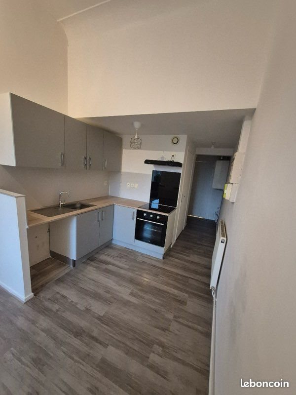 Appartement à louer, 40m², Comines