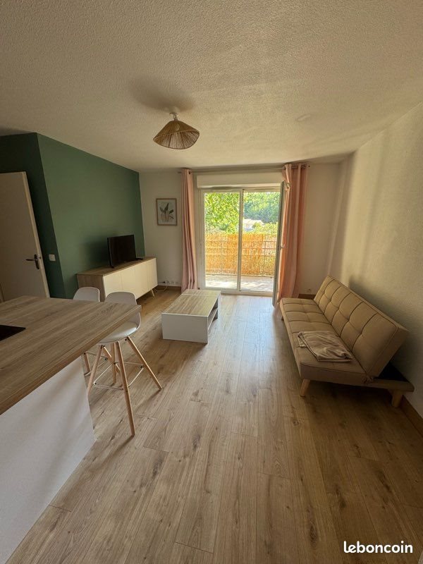Appartement à louer, 38m², Lesparre-Médoc