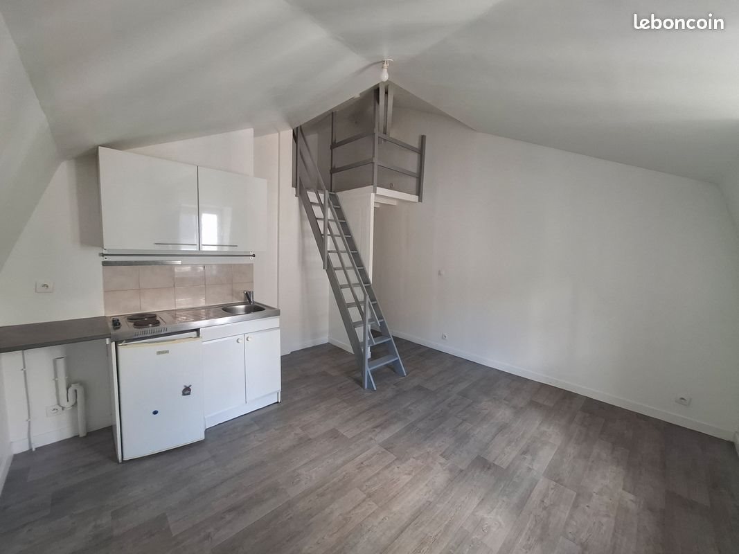 Appartement à louer, 19m², Reims