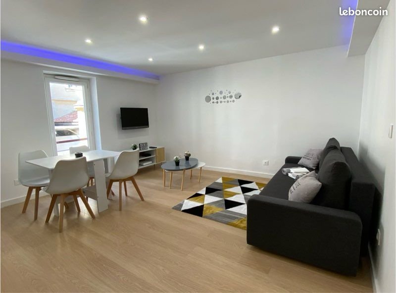Appartement à louer, 41m², Marseille 6ème
