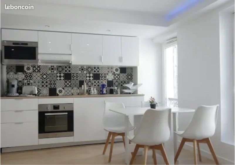 Appartement à louer, 41m², Marseille 6ème