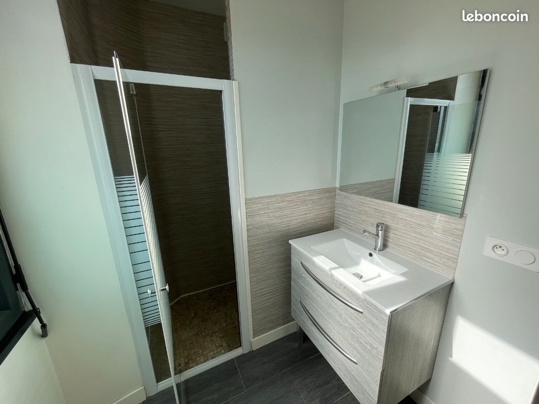 Appartement à louer, 64m², Catus