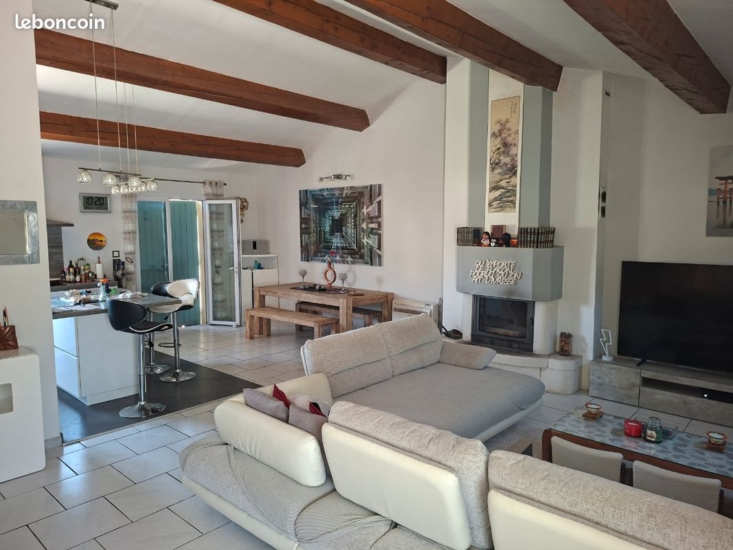 Maison à vendre, 160m², Cadolive