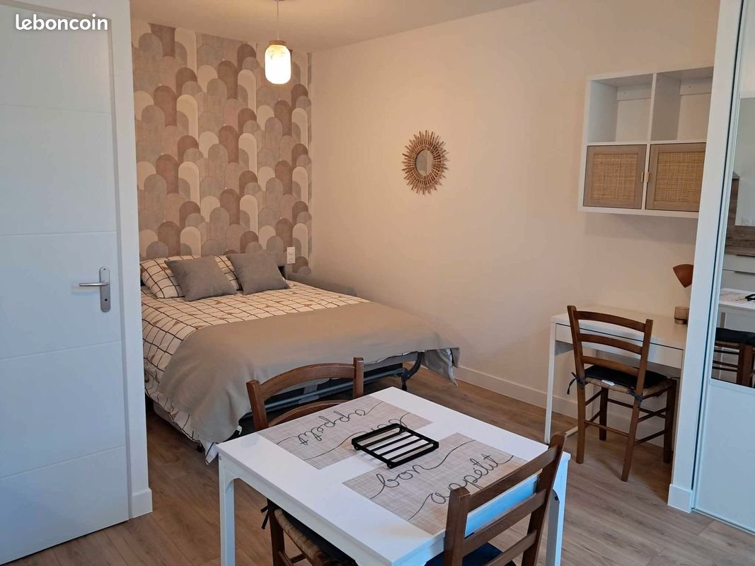 Appartement à louer, 20m², Rochefort