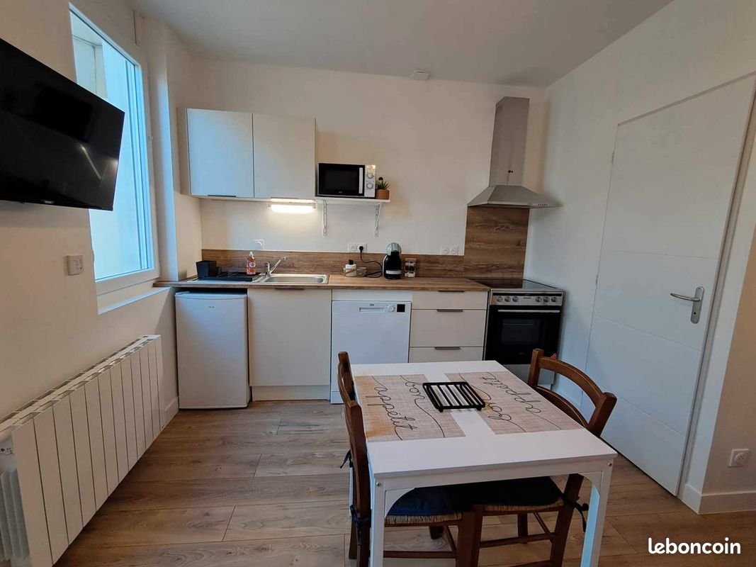 Appartement à louer, 20m², Rochefort