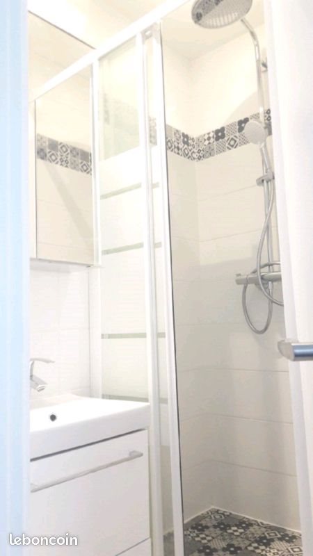 Appartement à louer, 9m², Courbevoie