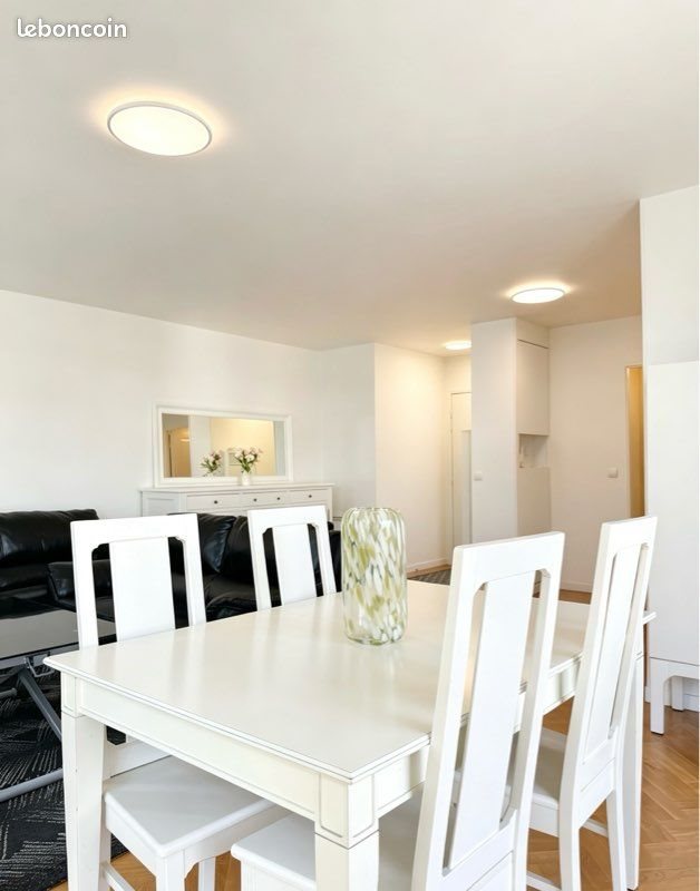 Appartement à louer, 72m², Issy-les-Moulineaux