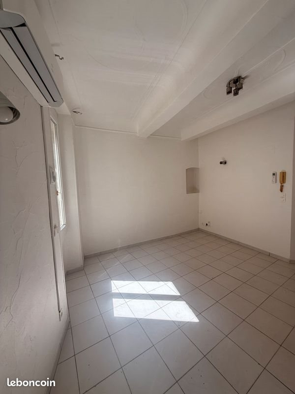 Appartement à louer, 39m², Le Beausset