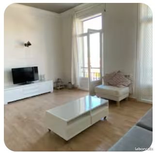 Appartement à louer, 70m², Saint-Raphaël