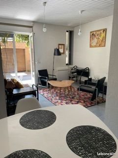 Appartement à louer, 45m², Aubenas